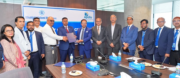 Shahjalal Islami Bank PLC signed  an agreement with Apollo Hospitals, Kolkata