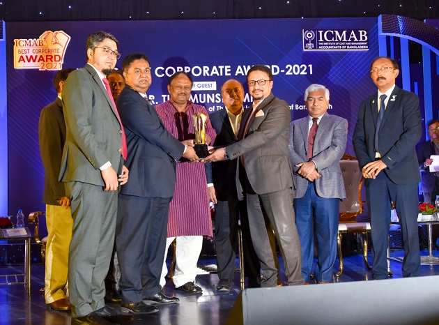 Shahjalal Islami Bank Limited won 1st Prize (Gold)  of ICMAB Best Corporate Award-2021
