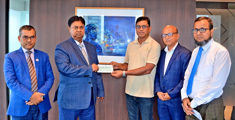 Shahjalal Islami Bank PLC donated Tk. 5.00 (five) Lac  to Greenvally Oldage Home & Orphanage