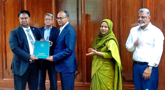Bangladesh Bank awarded Shahjalal Islami Bank Limited for Sustainable Rating